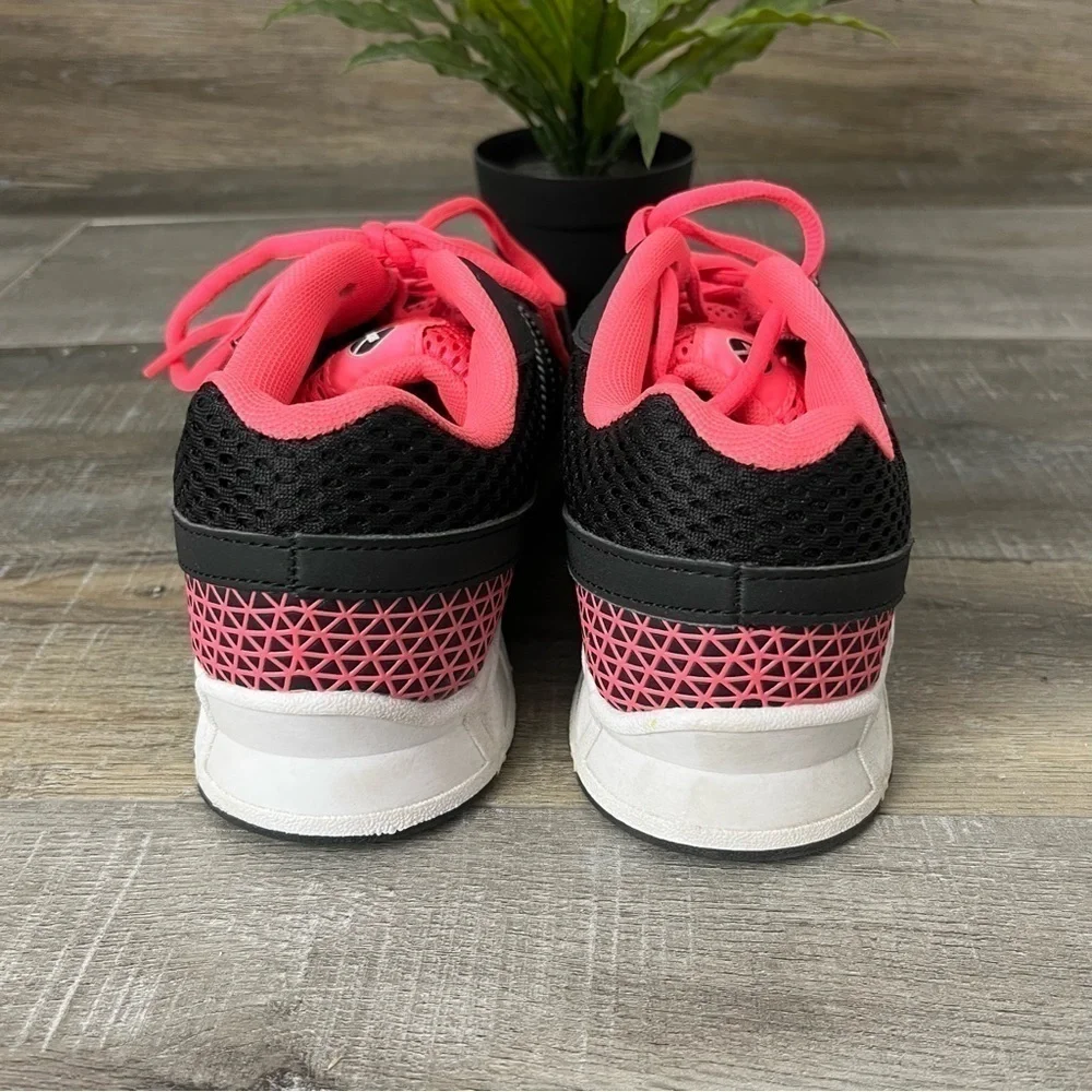 Xersion Runamatic Mesh Black and Pink Youth Running Shoe SizeYouth 5 Women Sz 7